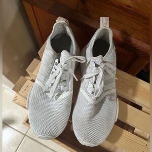 Adidas nmd women size 8